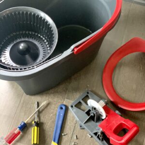 O-Cedar Spin Mop, Bucket and Refills